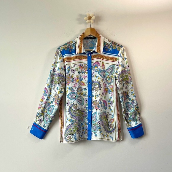 Zara Blue and White Paisley Button Down Shirt - Picture 6 of 7